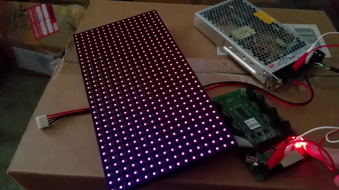 Crockett Fantasy of Lights P10 panel test with Colorlight 5A-75B LED Display Receiver Card