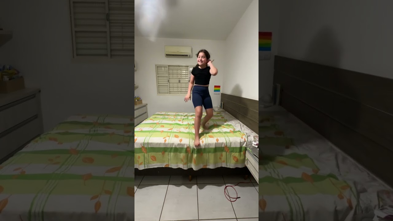 Consegui de primeira a revers&atilde;o treinando em casa! #revers&atilde;o #circo #acrobacias #acrobat