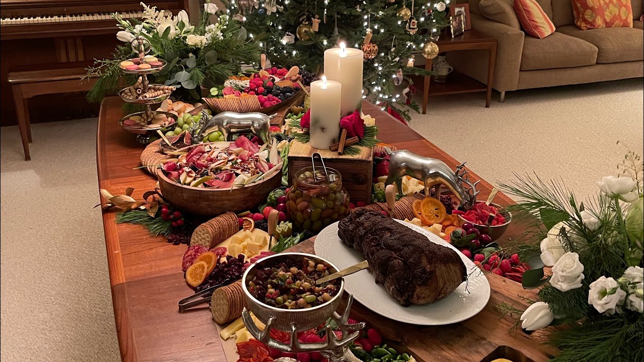 Christmas Eve GRAZING table 🎄 WOW your guests with this tablescape! #cookingchannel #foodie #recipe