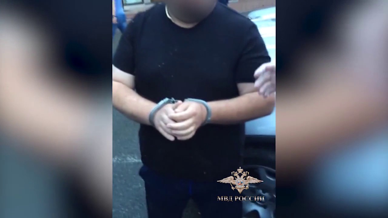 Во Владикавказе сотрудниками ГУ МВД России по СКФО задержаны подозреваемые в вымогательстве
