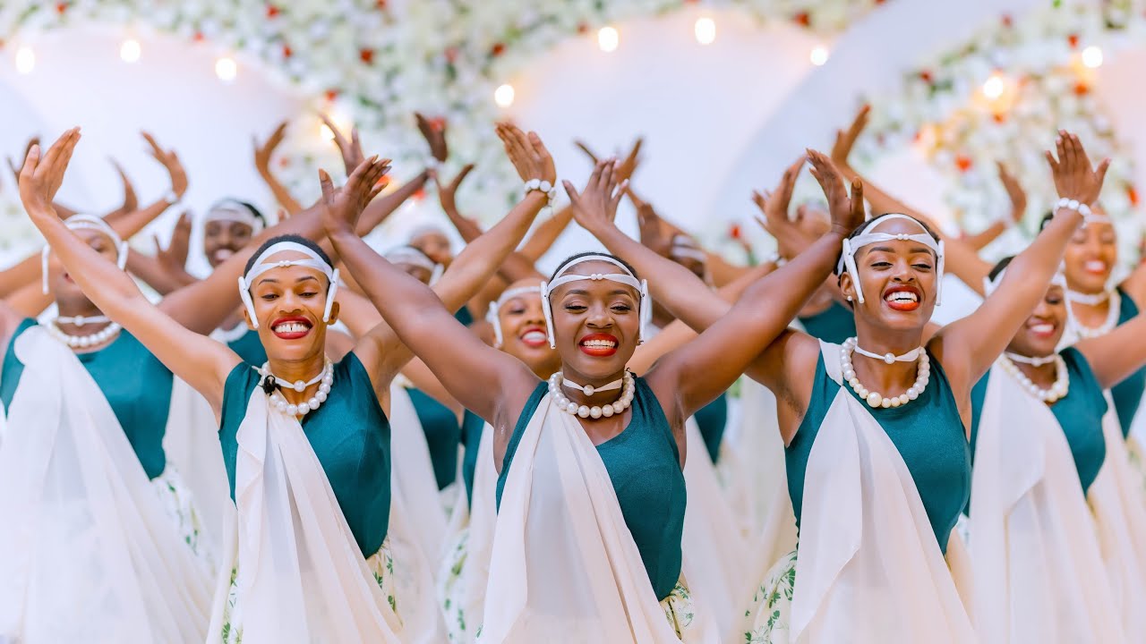 TARAMANA n’ INTAYOBERANA Z U RWANDA | AESATA  Gala Dinner |