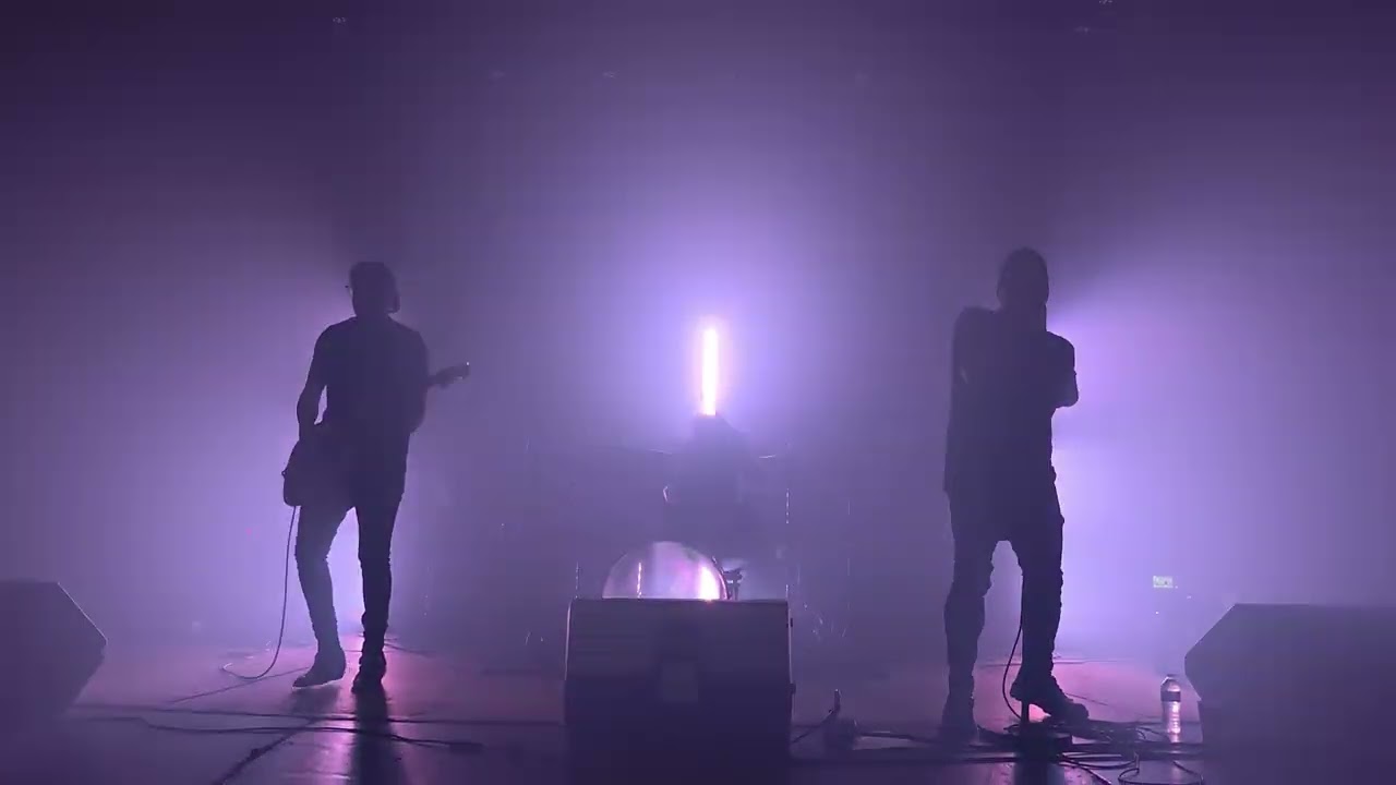 Social Order - Waiting LIVE!