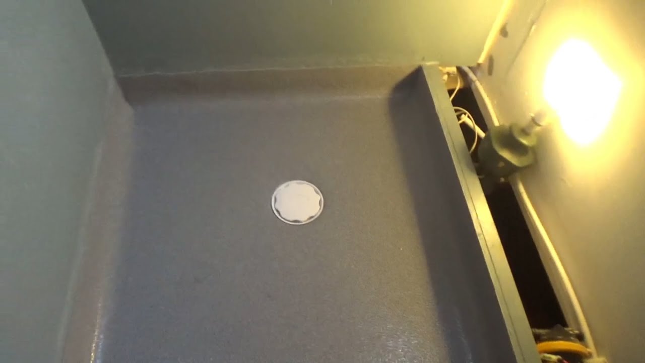 Narrowboat Wetroom floor install