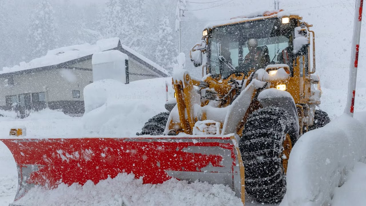 Part two trying to clear the snow now