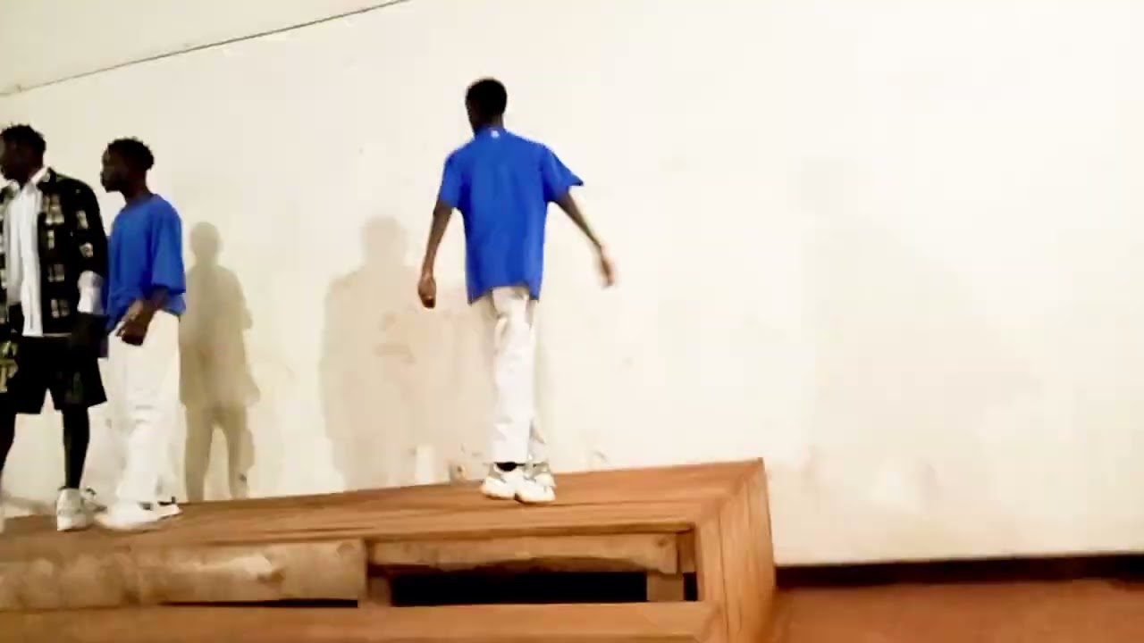 AMABANGA MENSHI KURI RISI RASTA PERFORMANCE BONNE ANNÉE 2026