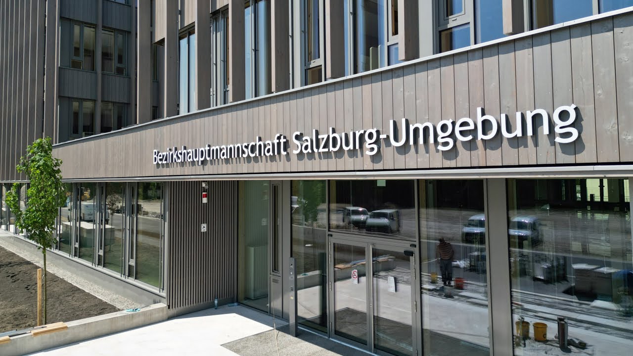 Eröffnung BH Flachgau