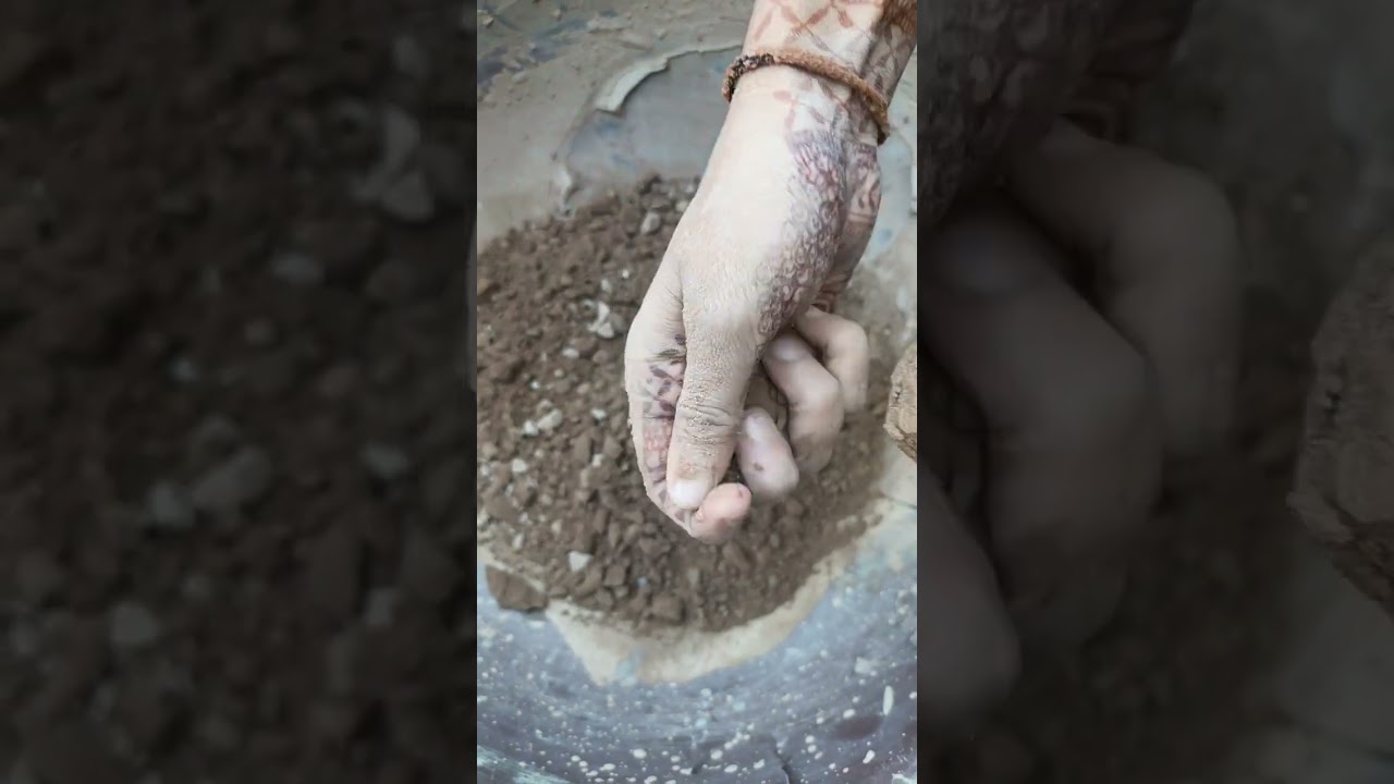 Damp Mud Dry Crumbling ASMR oddlysatisfying #asmr #satisfying #oddlysatisfying #mud#cement#relaxing 