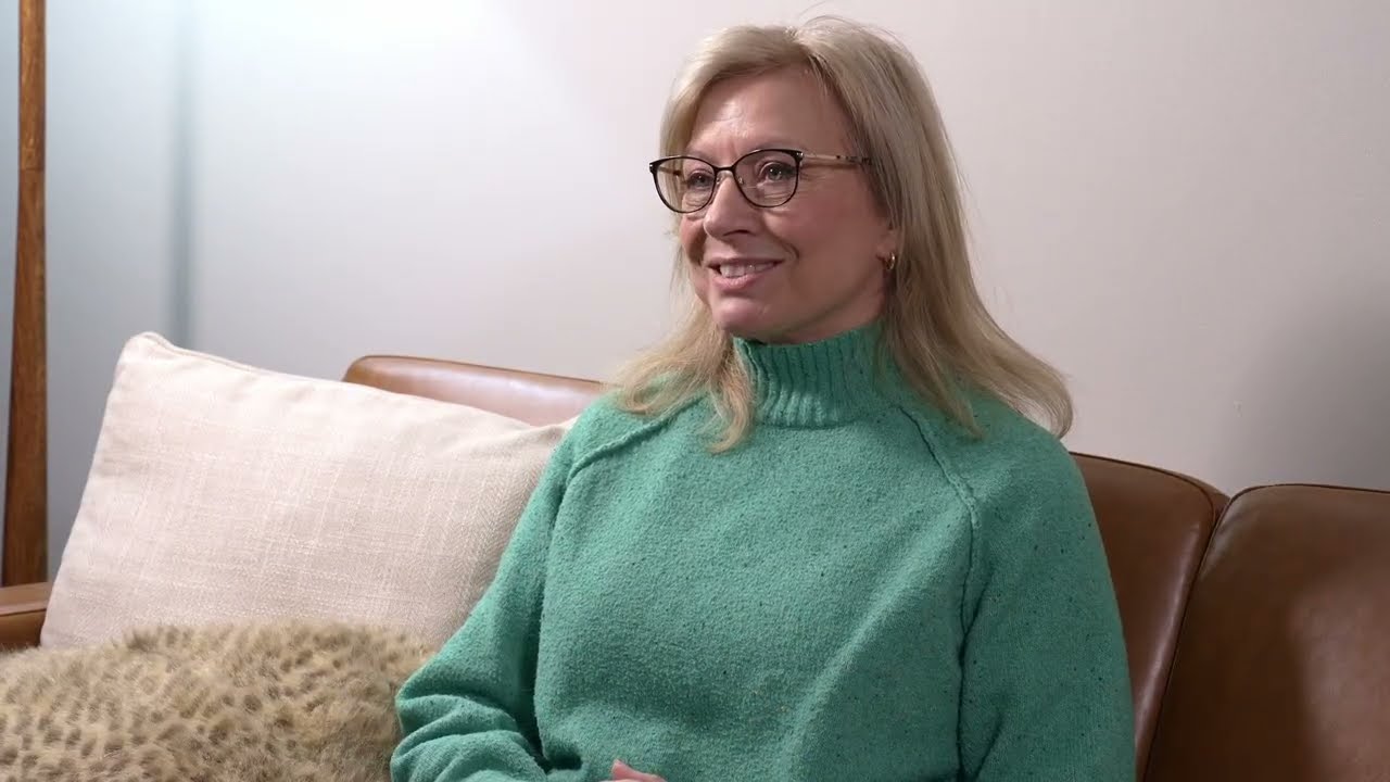 HH Angela Hacker