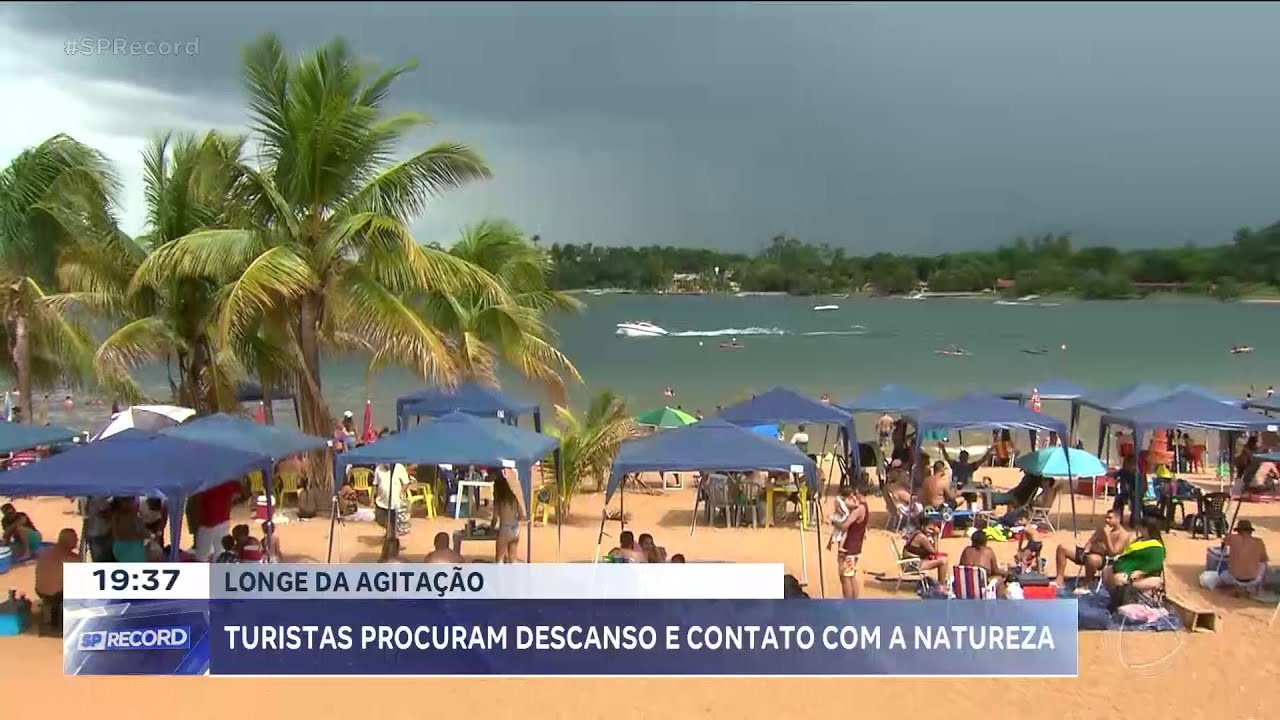 Sombra e água fresca: Rifaina vira refúgio de turistas em busca de tranquilidade no Carnaval