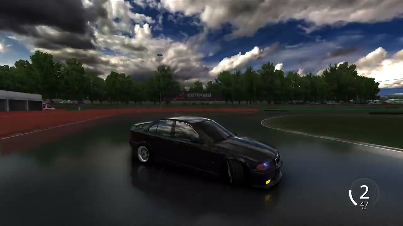 eskimodel BMW ile yanladım