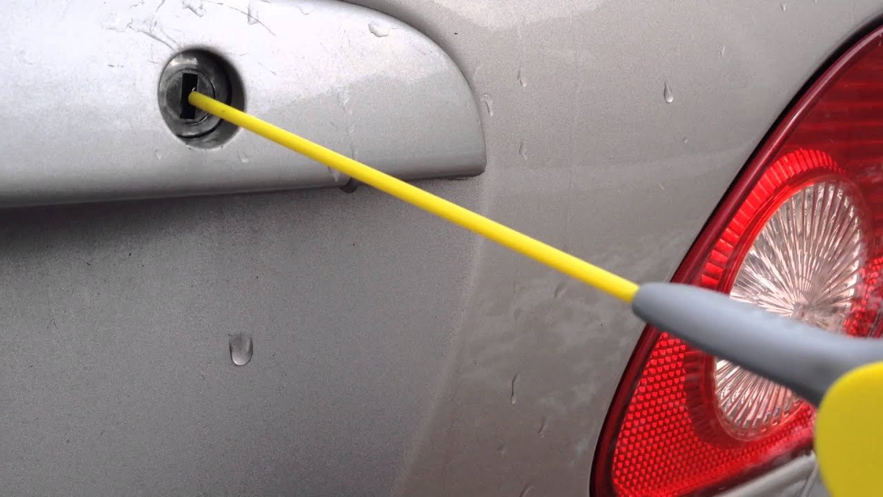 Use Aerosol Lithium Grease on a seized car door lock WD-40