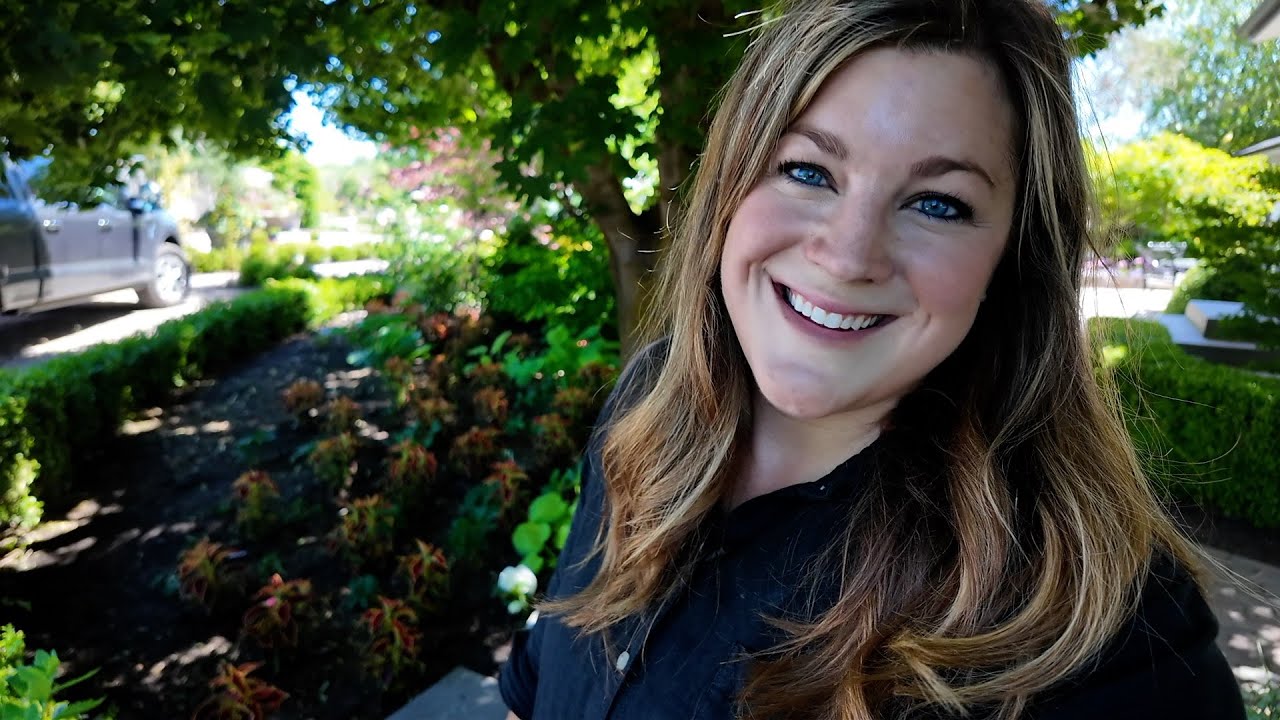 Planting a SHADE GARDEN with Colorful Annuals 🌿🌺🌿 // Garden Answer