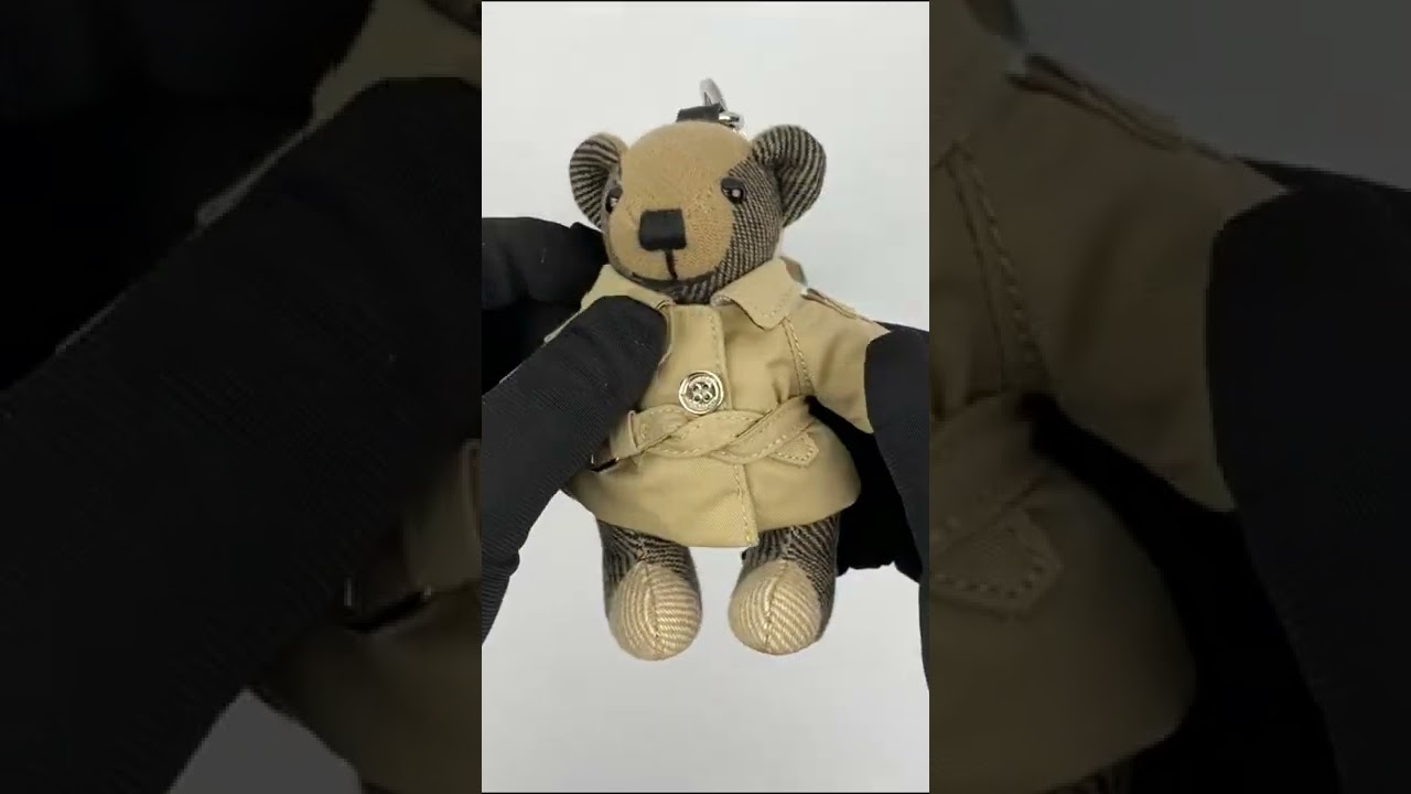 Burberry Thomas Bear Charm in Trench Coat 8027168 #short