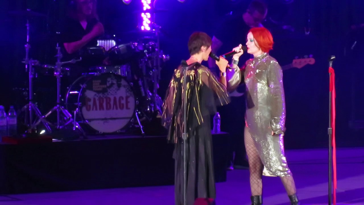Garbage w/ Inara George - Cup Of Coffee - Live @ The Hollywood Bowl 7-9-17 in HD