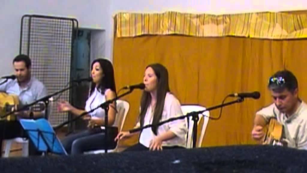 Todos los besos (Los Rebujitos y La Comparsa de Tarifa) - Grupo Corazón Flamenco.