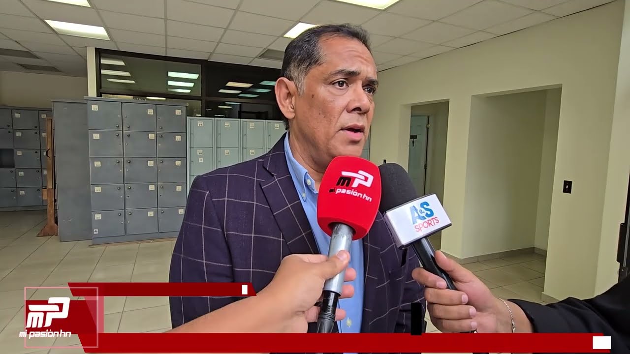 Rolin Peña y lo que cree del nuevo técnico de Honduras “Podían traer un técnico con mejor currículo”