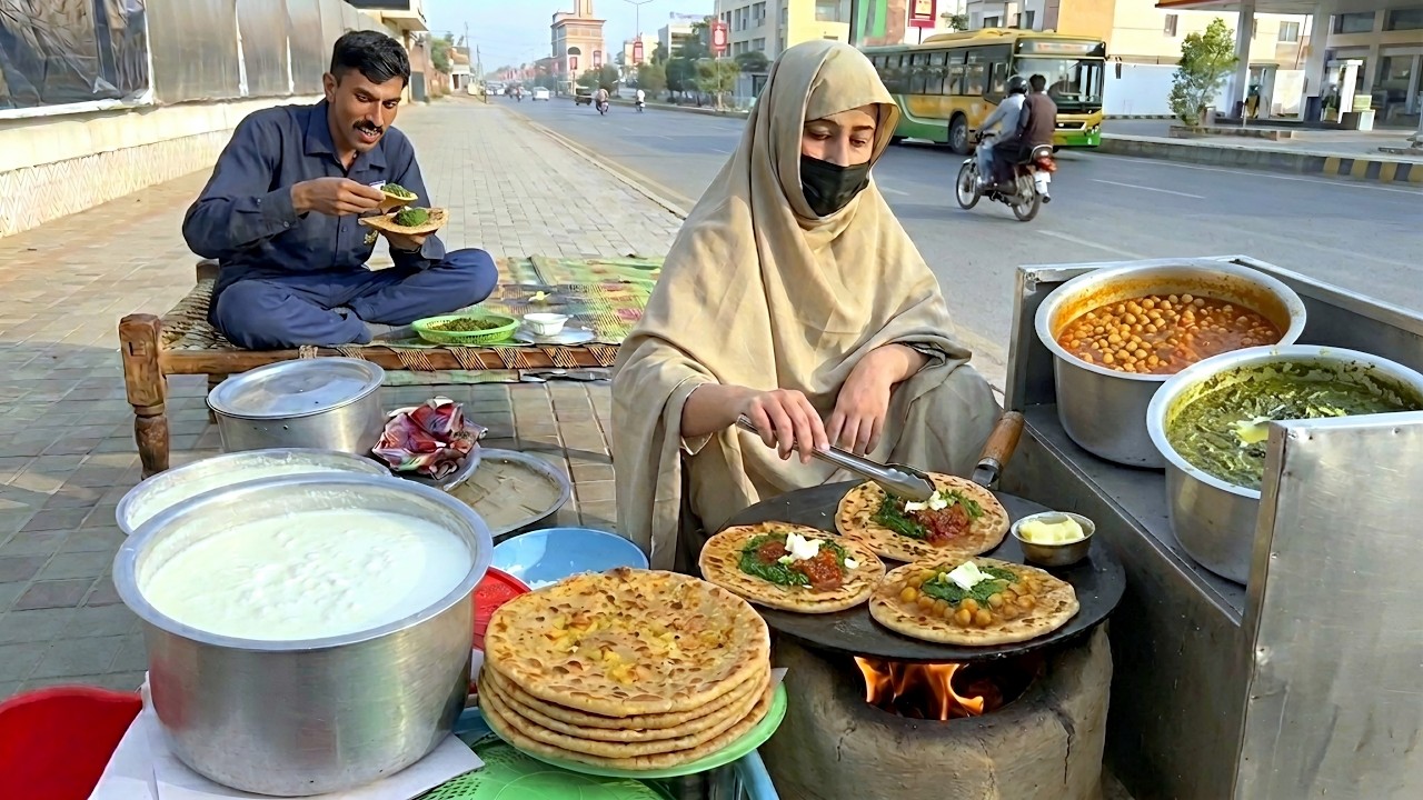 22 YEARS OLD INSPIRING POOR WOMAN😱 SELLING HIGHWAY DESI BREAKFAST | SAAG |Pakistani ICONIC BREAKFAST