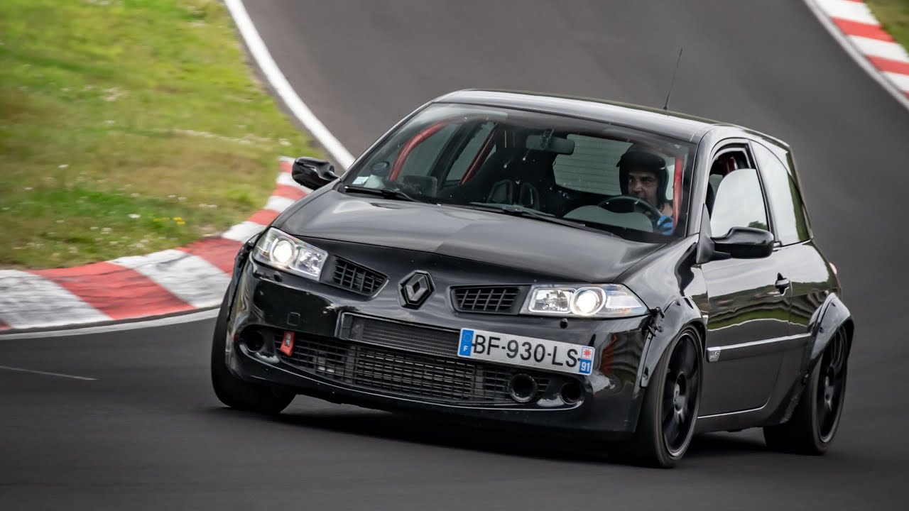 MEGANE 2 RS 340 CV 8:11  NÜRBURGRING BTG ( 26 DÉPASSEMENTS ) 27/07/25 