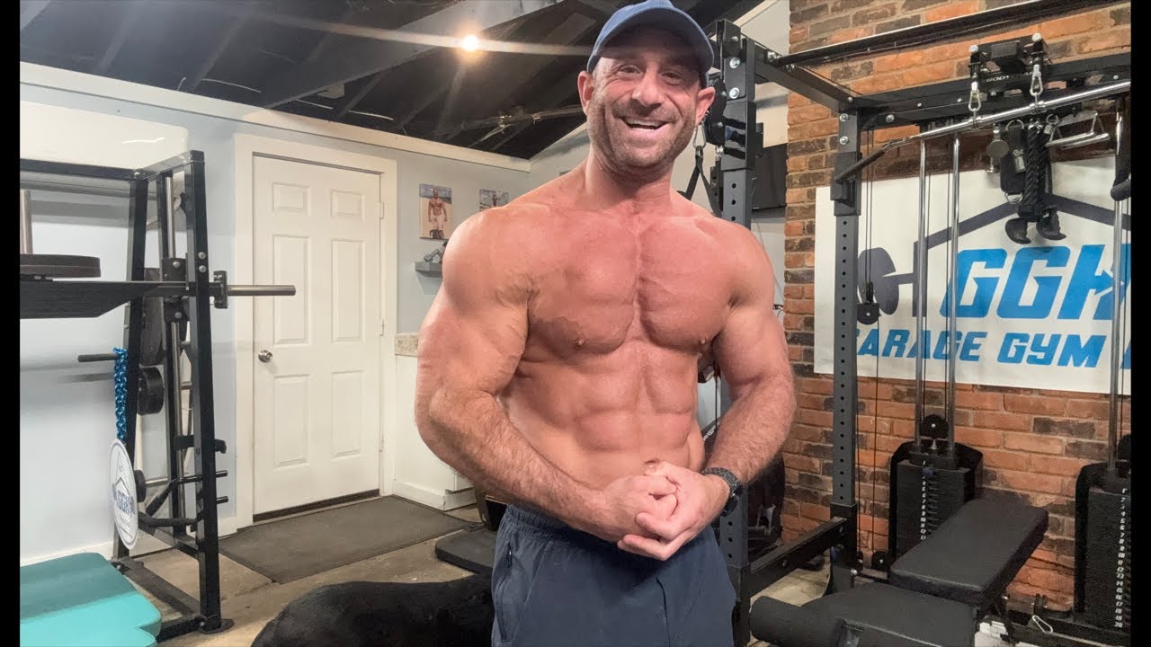 MASSIVE SHOULDER MONDAY WORKOUT IN THE GARAGE GYM! 🔥 Huge Supplements Pump Serum