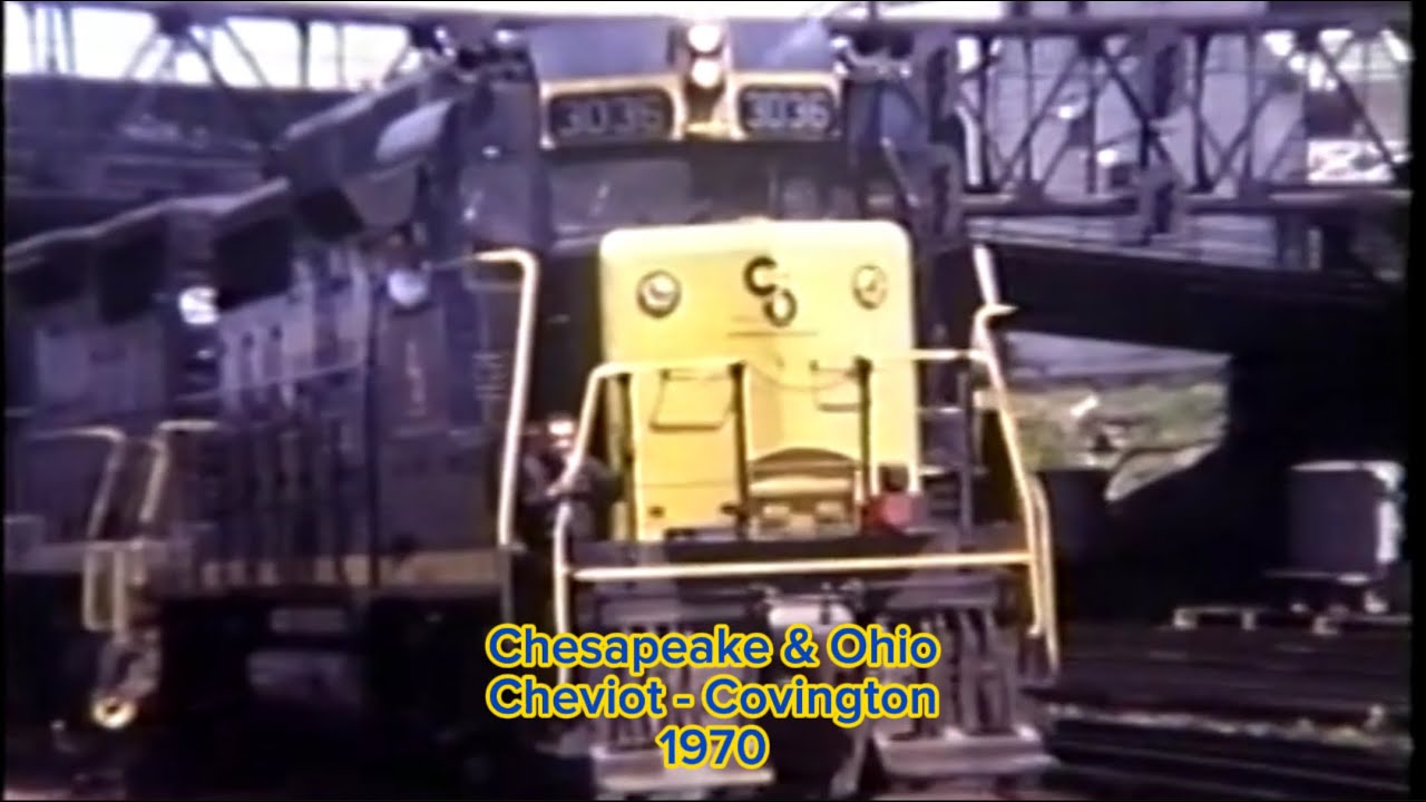 Chesapeake & Ohio GP30 #3036 goes from Cheviot, OH to Covington, KY in 1970!