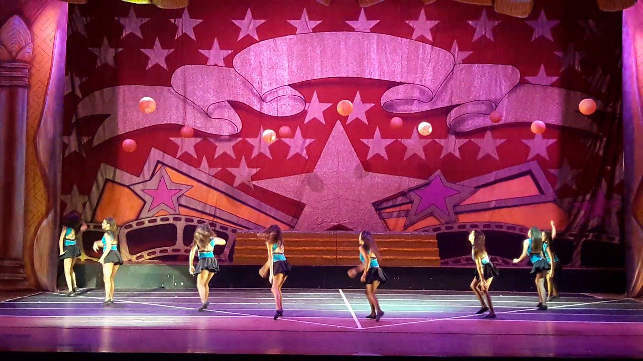 Clausura 2019-2020 Carlos Menendez Jazz Dance