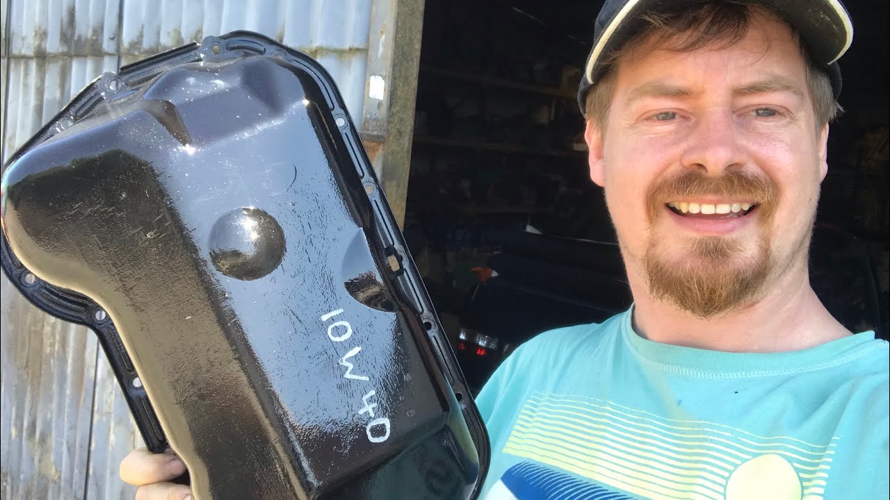 Vw Mk1 Golf - painting the oil sump pan
