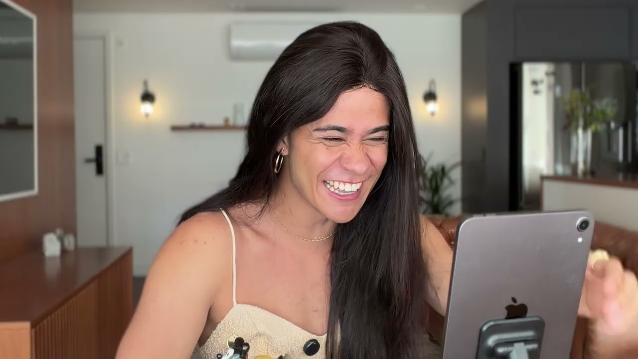 O DIA QUE FUI TROCADA POR UM LIVRO Café com Leute #fofoca