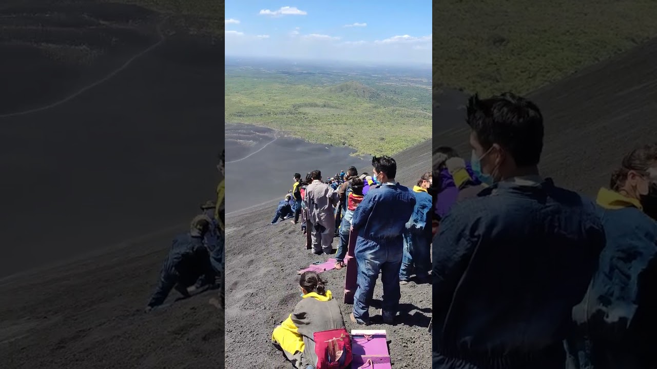 el &uacute;nico volc&aacute;n en el mundo donde se pr&aacute;ctica Sandboarding