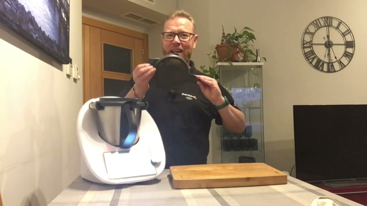 Pollo y Cebolletas Dorados y Deshilachados con Thermomix y José Ángel