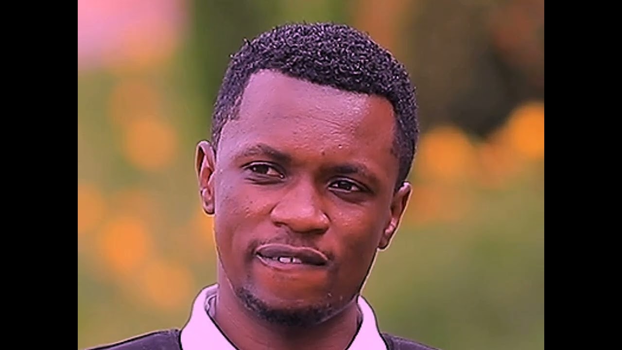 TITI BROWN 😂 AVUZE AMABANGA YA NYAMBO MUTARI MUZI🍅BYOSE BAVUZE AHO BIVA NDAHAZI 😂😂😂