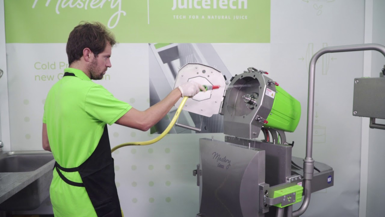 How to clean your Mastery Commercial Cold Pres Juicer