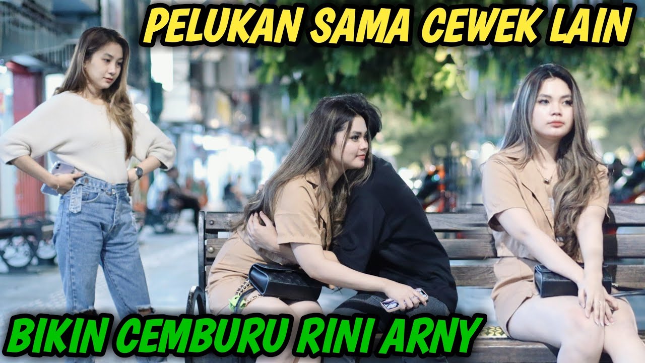 KEPERGOK PELUKAN SAMA CEWEK LAIN DEPAN RINI ARNY
