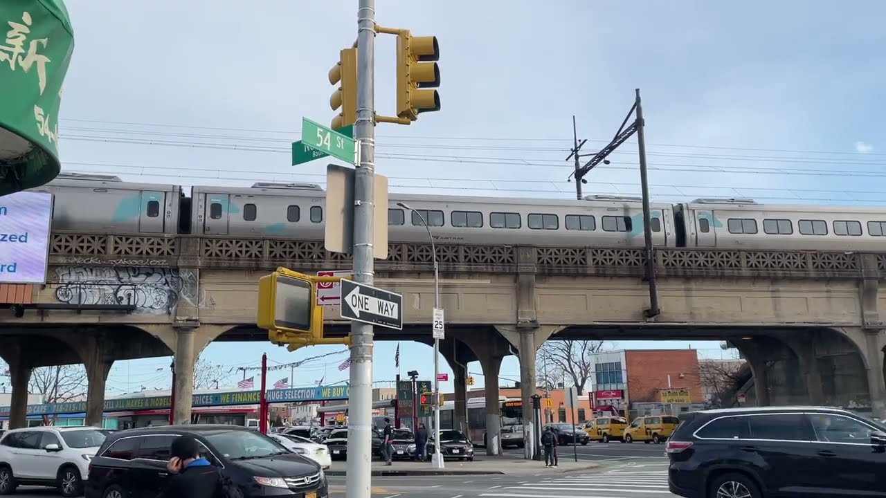 Trains Around Queens • Woodside, Sunnyside, Kew Gardens • LIRR and Amtrak