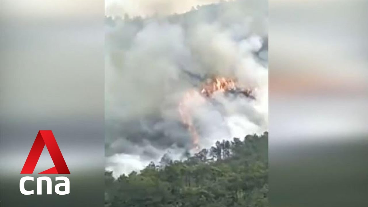China Eastern Boeing 737 plane crashes in Guangxi province with 132 people on board