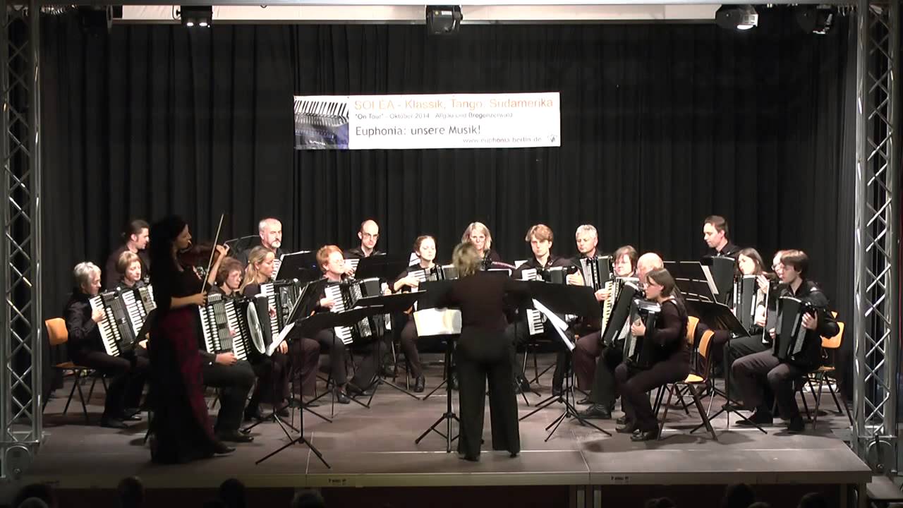 Saint-Saëns: Danse Macabre op. 40 | Monica Tarcsay - Sonja Merz - Akkordeonorchester Euphonia