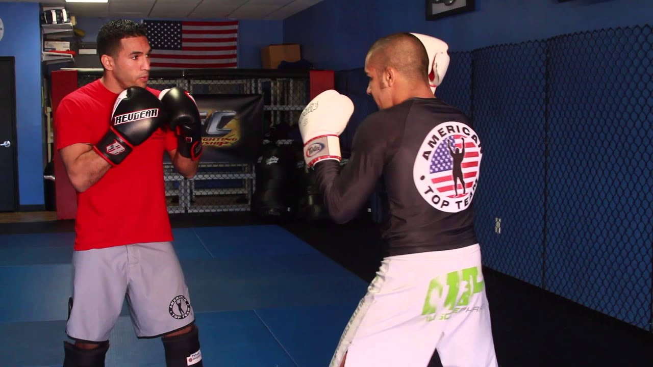 Muay Thai punches 1 & 2 (Jab & Cross)