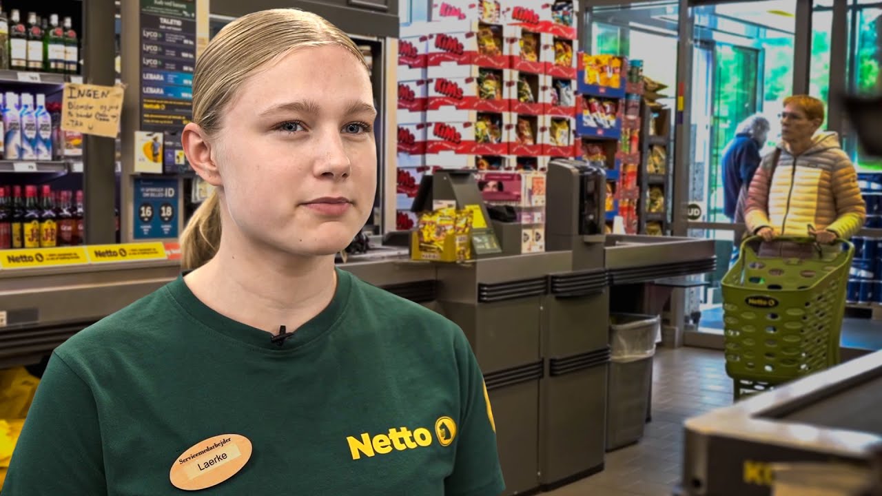 Lærke fra Netto fik voksen-skældud af kunde - så gik chefen til tasterne🤬