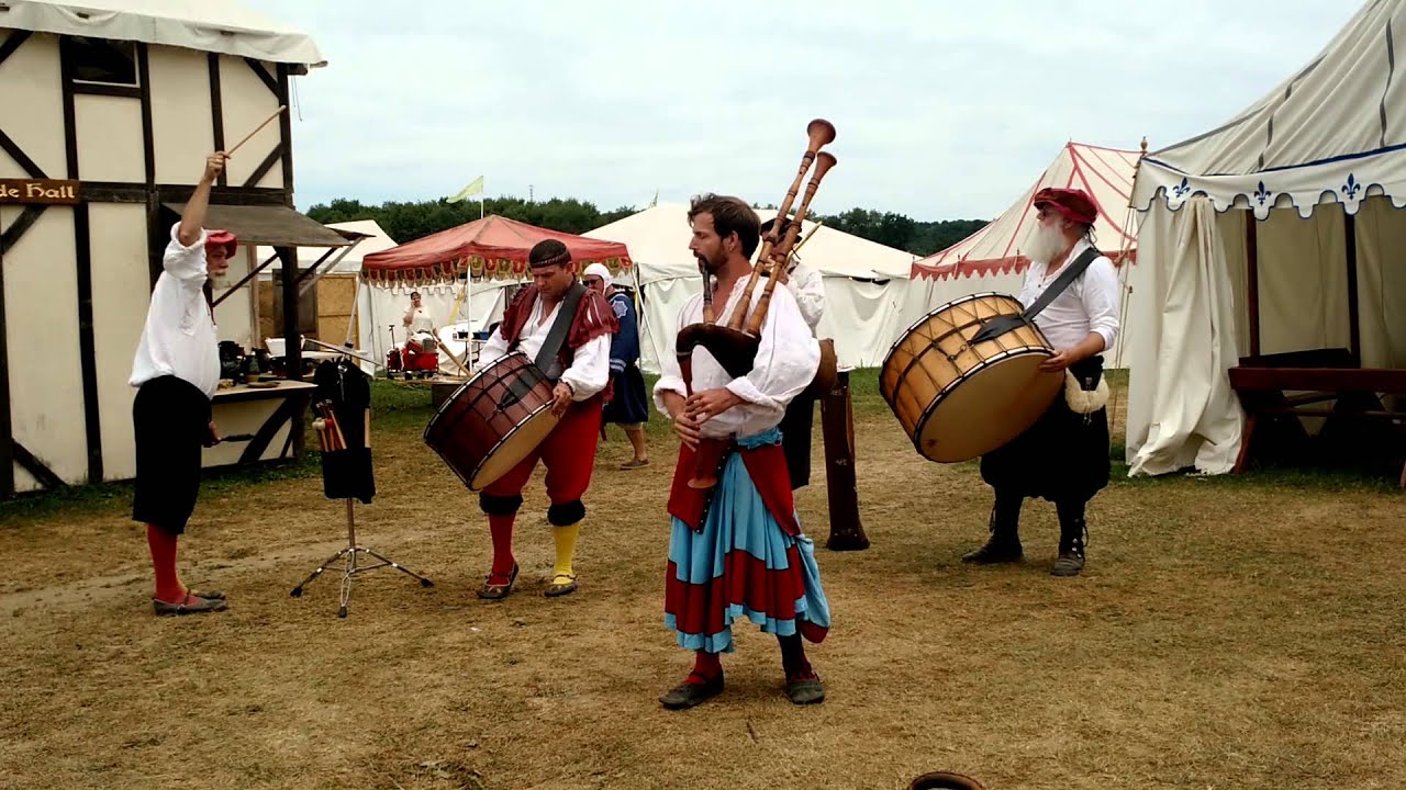 The international minstrel troupe Wolgemut!