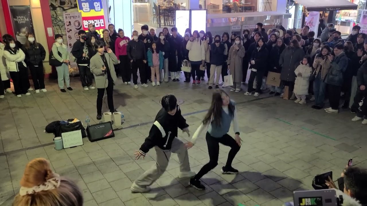 Fever | Yu Kagawa and Hyojin | Hongdae Busking