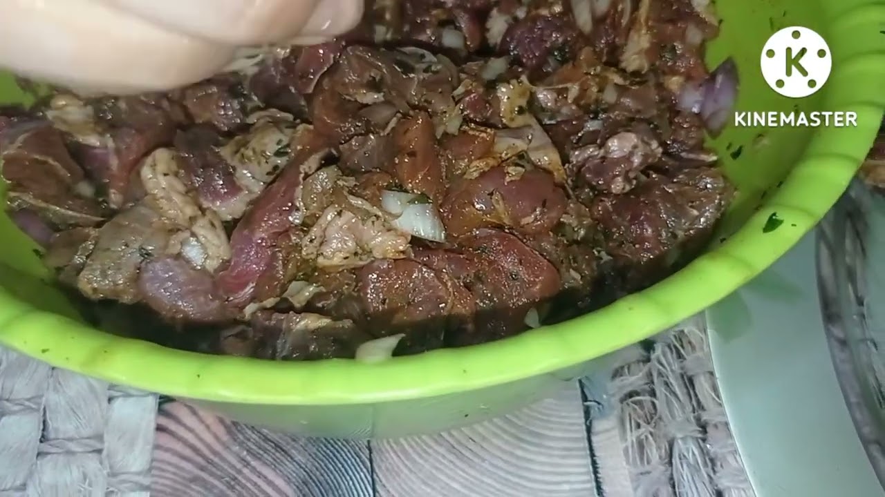#كباب_لحم #كوطليط جيت نشارك معاكم العشاء ديالي البسيط مع وليداتي كنتمني اعجبكم 🌹
