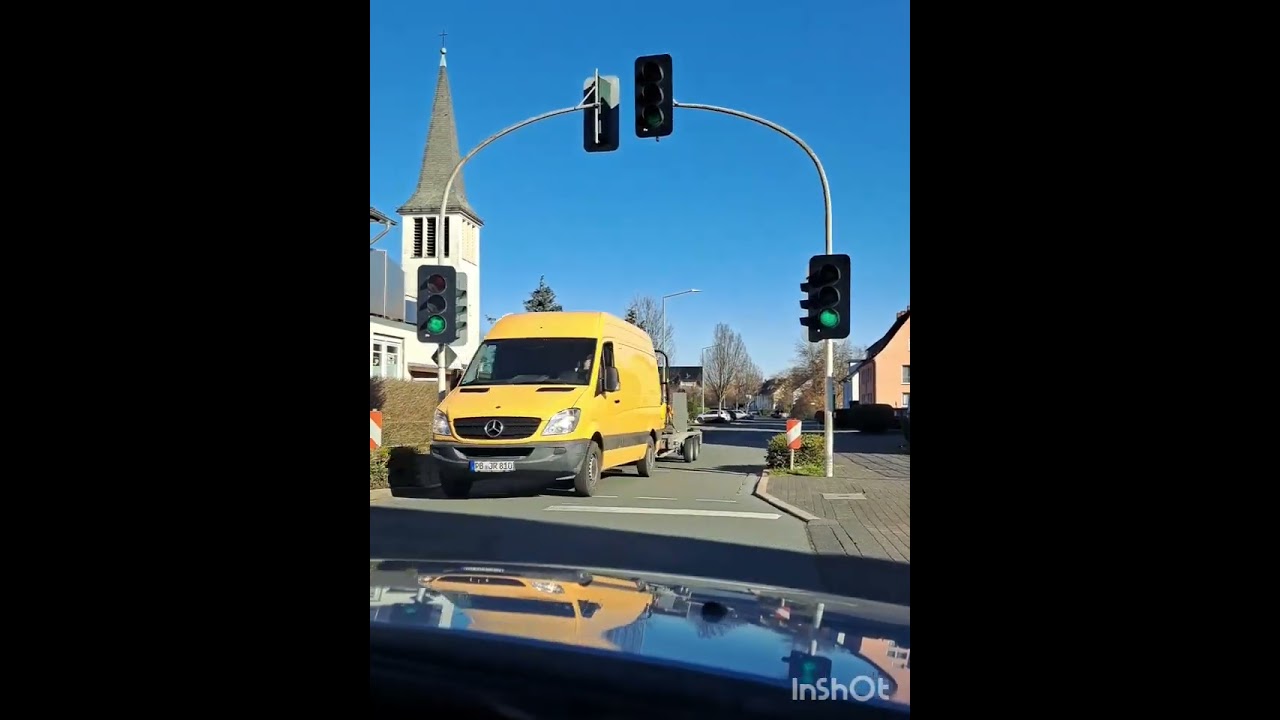 Улицы и дома in Salzkotten, Deutschland.