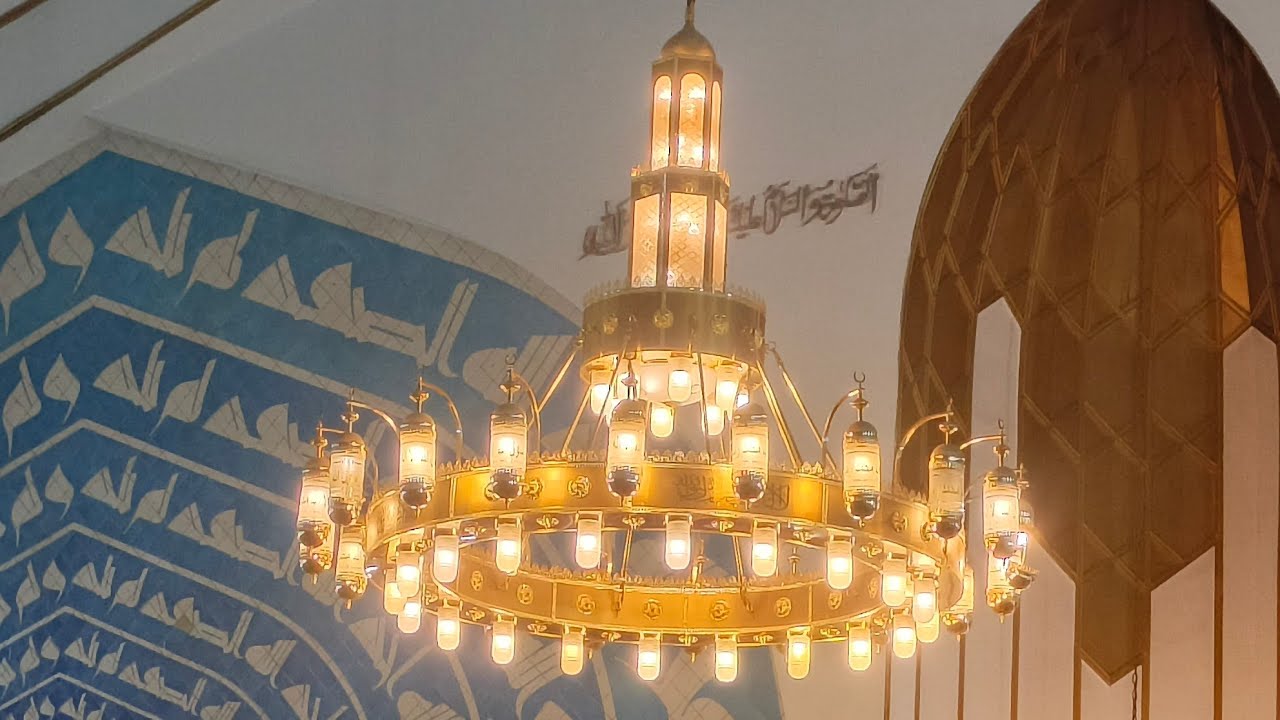 NAMAZ-E-FAJAR AT DATAA DARBAAR 7th February 2026 MOEN-E-BEDAM is live!