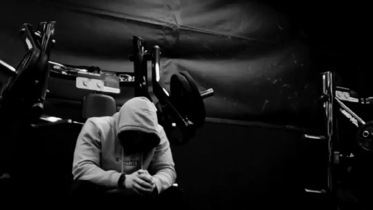 NOW DREAM - Outlaw Frequency