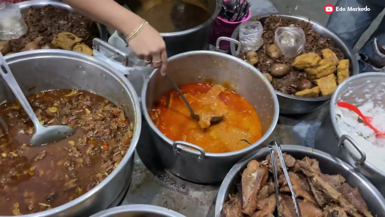 Kuliner Malam Jogja Lesehan Gudeg Yuyah