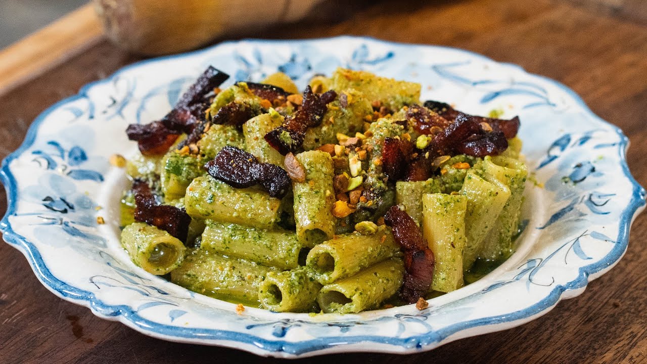 Pesto & Guanciale Pasta
