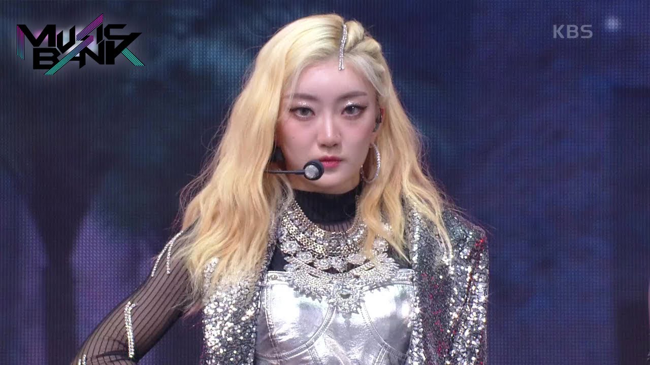 Dance with God - CRAXY (크랙시) (Music Bank) | KBS WORLD TV 220304