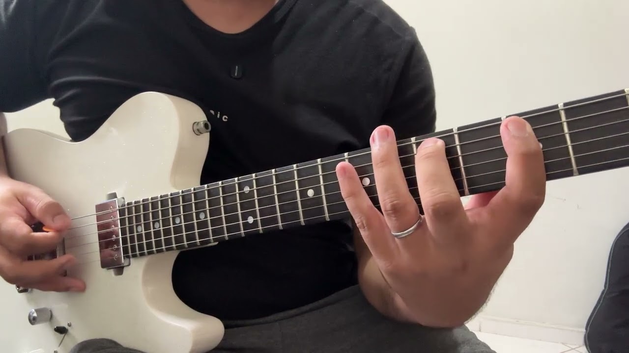 Exercício escala maior com salto de cordas - Aula particular de guitarra aluno Mário