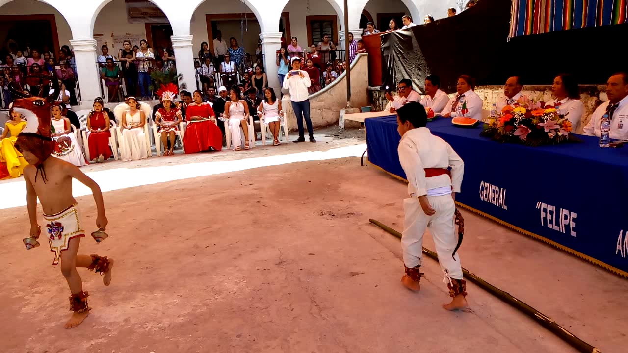 Danza del venado niños de primaria