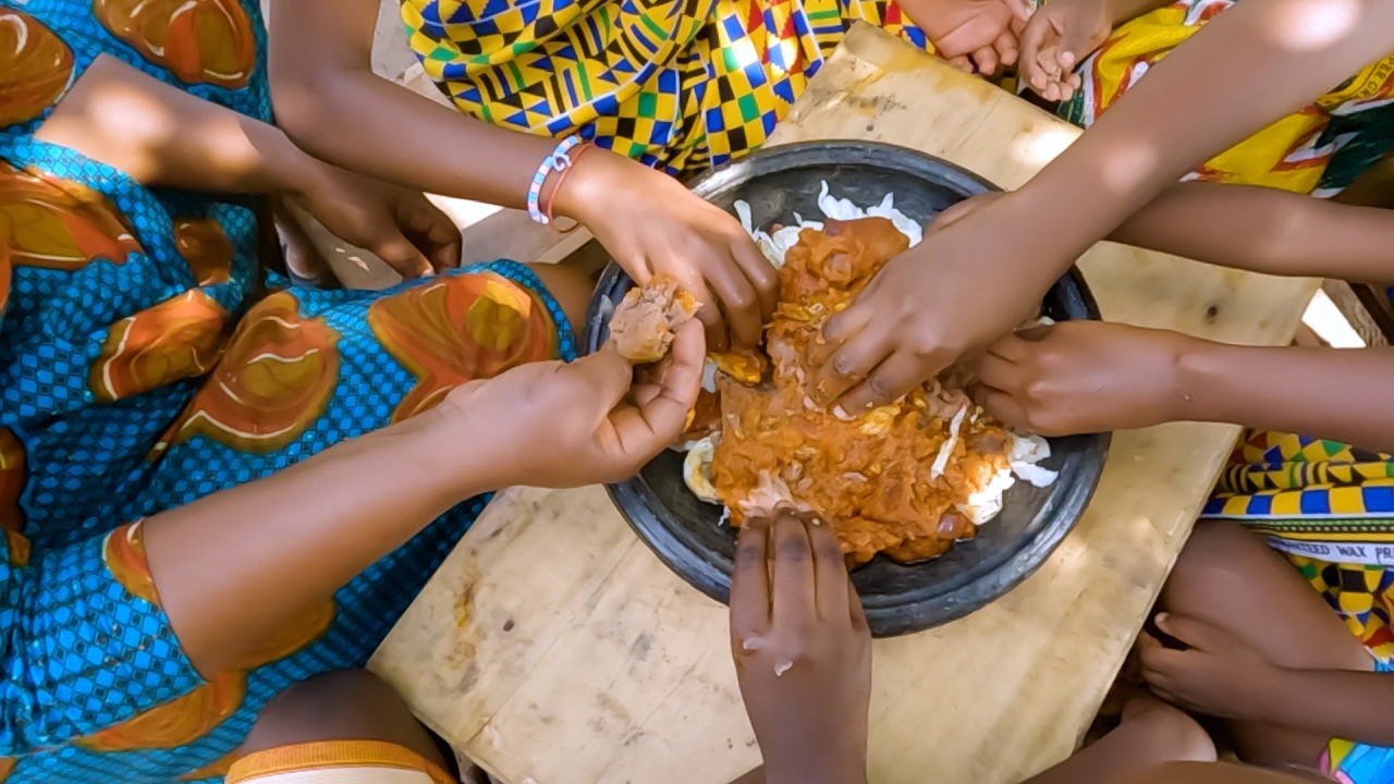 HOW TO PREPARE BEANS & COCONUT MILK BANKU #africanfood