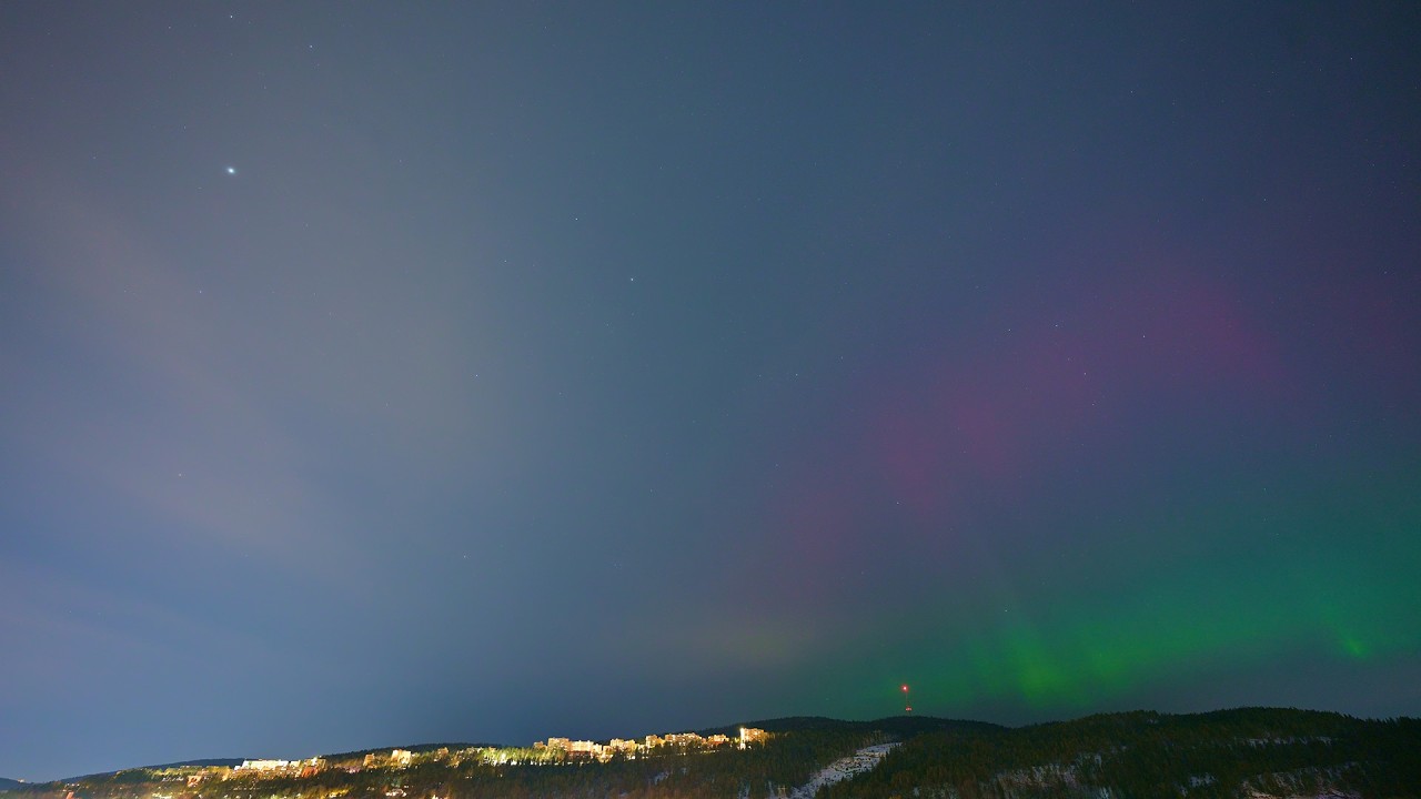 Timelapse - 2026 02 21 - From afterglow to moonset, aurora, and the Belt of Venus in the morning
